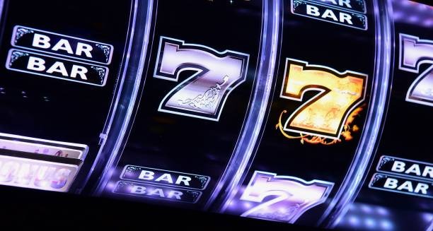 dewa123 slot payment method selection screen with DANA, OVO, GoPay, LinkAja, and QRIS options